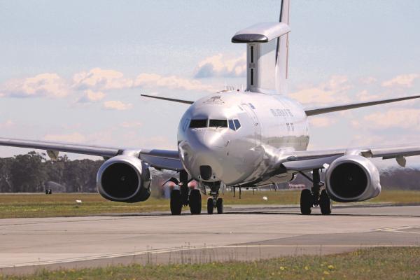 Boeing E-7A Wedgetail developed from the Boeing 737-700 commercial airliner are obvious in this front-on view. Source: Department of Defence 