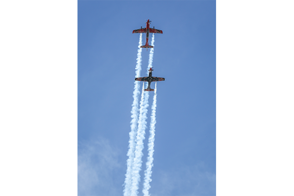 The Air Force Roulettes perform an aerial display in the Pilatus PC-21.